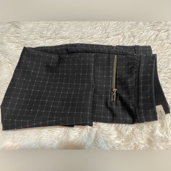 Max Studio Pants - Picture 2 of 2